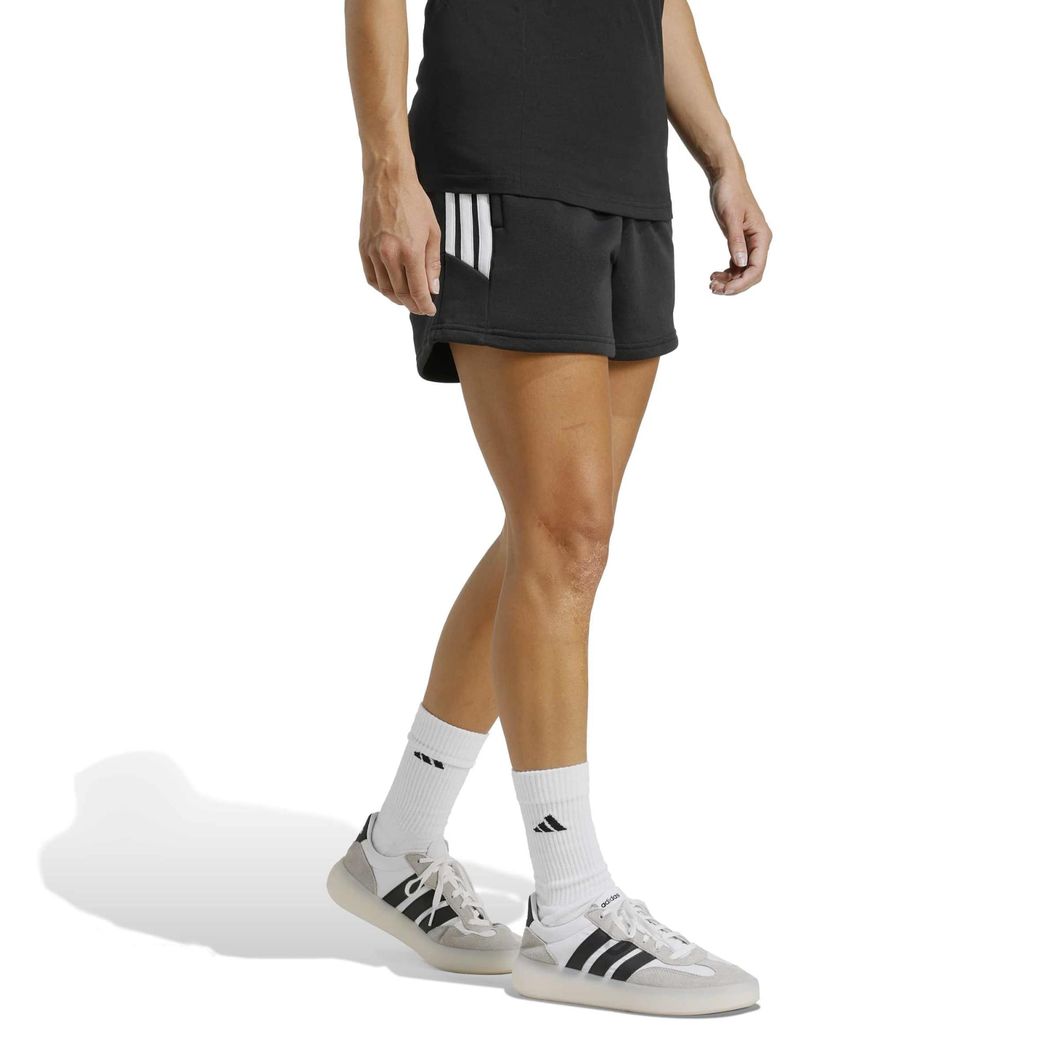 Tiro 26L Shorts Damen
