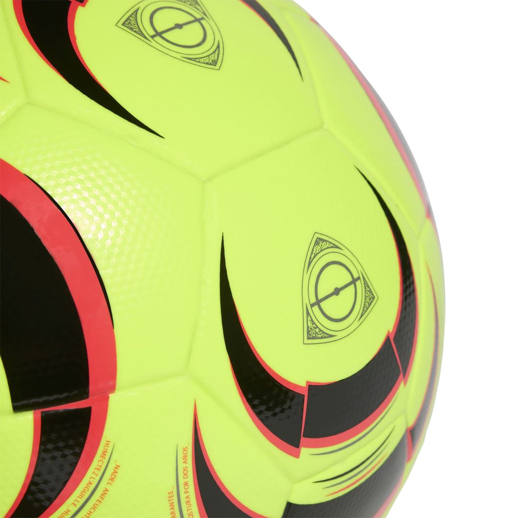 Tiro LGE Fußball