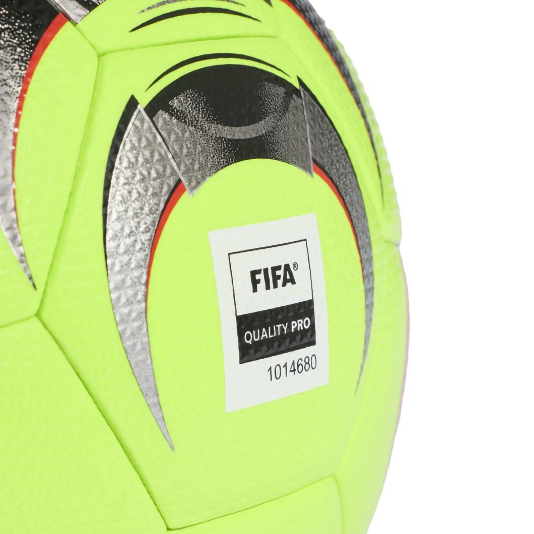 Tiro Pro Winter Fußball