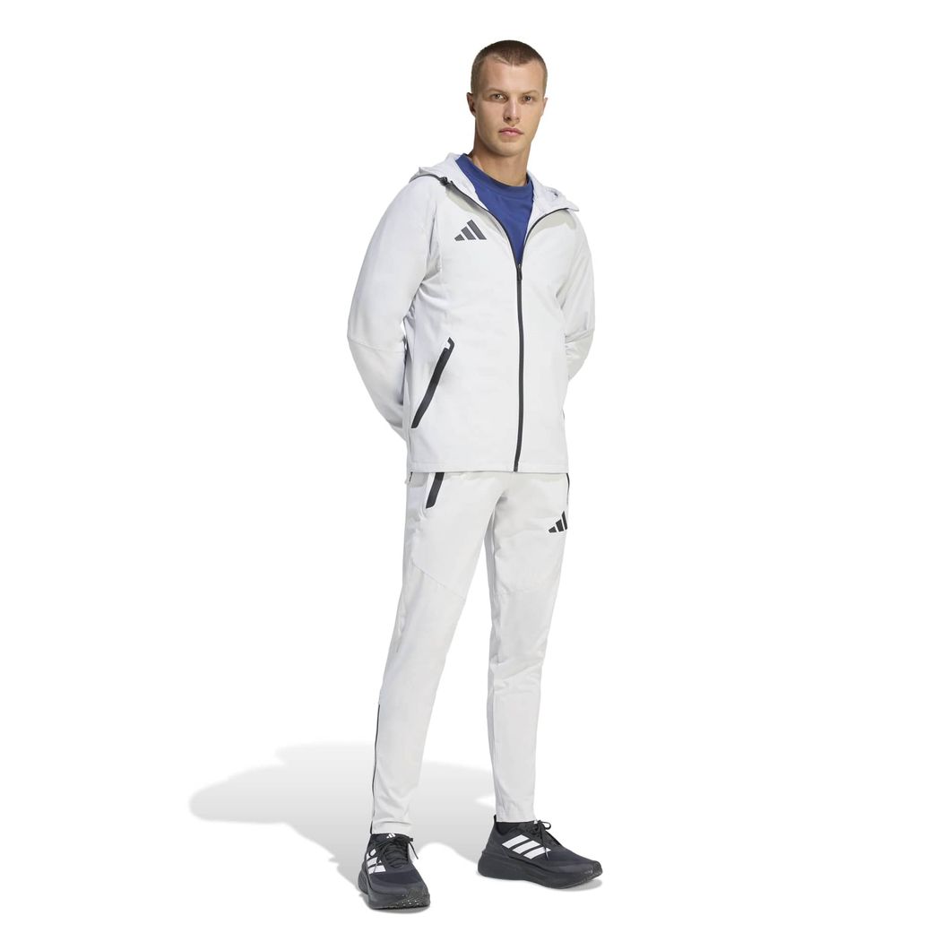 Tiro Travel Trainingshose