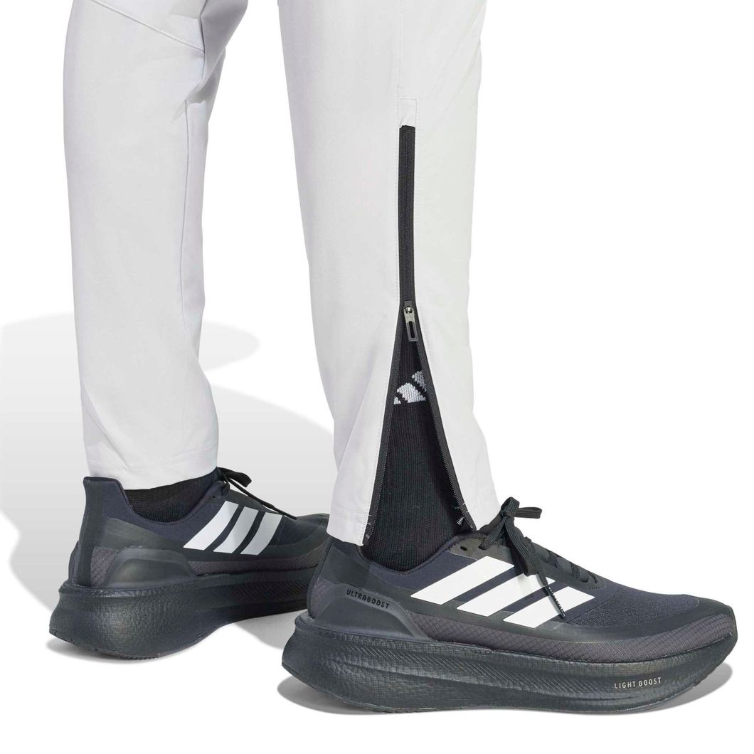 Tiro Travel Trainingshose