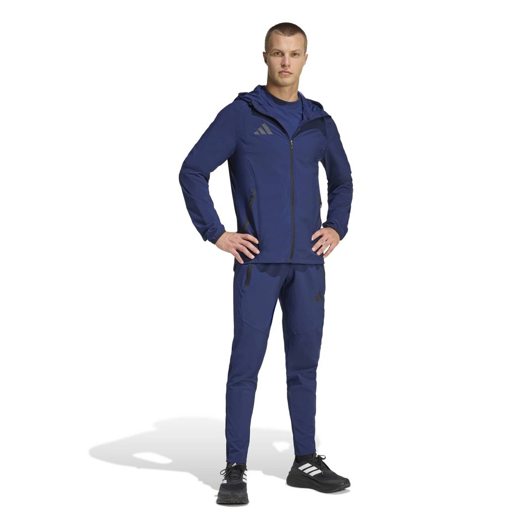 Tiro Travel Trainingshose
